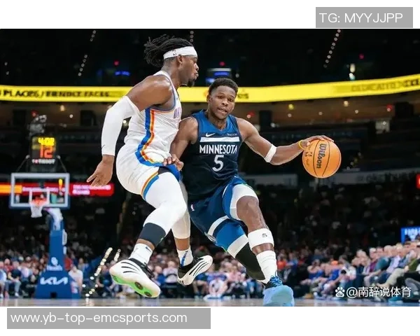 爱德华兹因伤病管理缺阵森林狼客战雄鹿场均289分5板的他将缺席比赛